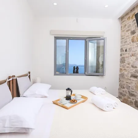 Wood&stone Vigglatouri